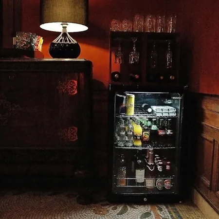 B&B Baron Osy Suite Second Street Antwerp