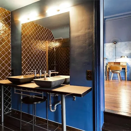 Apartment B&B Baron Osy Suite Second Street Antwerp