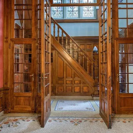 B&B Baron Osy Suite Second Street Antwerp