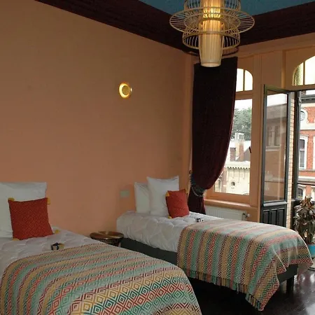 B&B Baron Osy Suite Second Street Apartment *